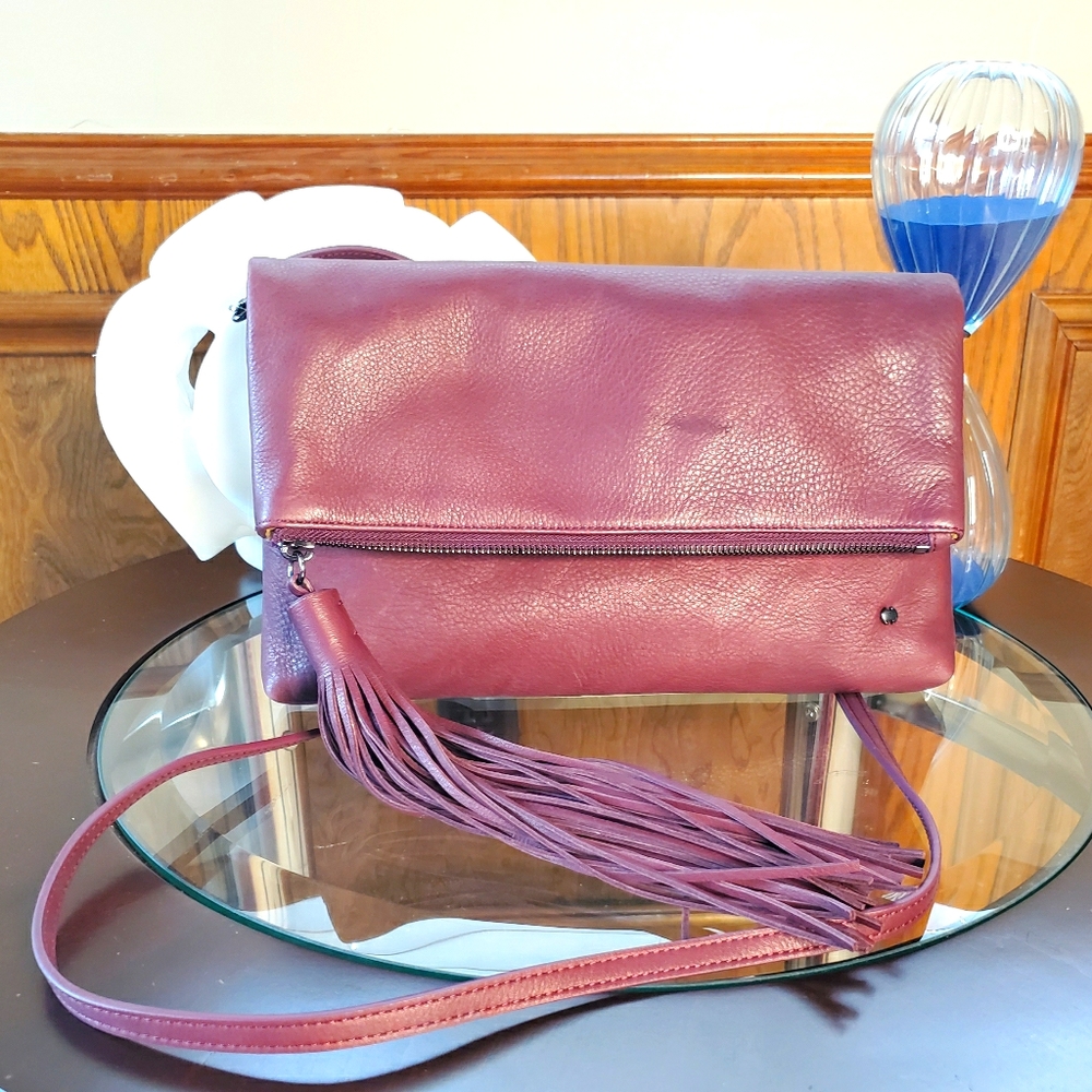 HALSTON HERITAGE Clutch